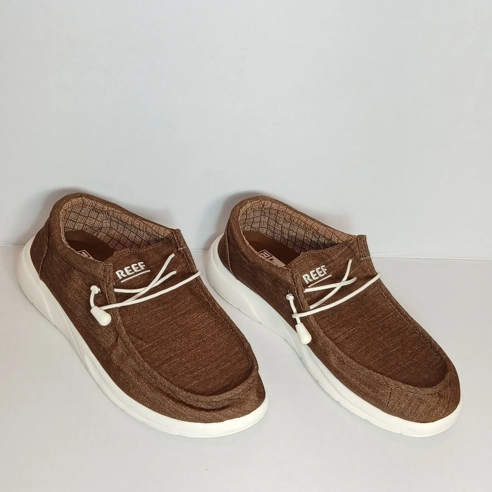 Reef Men's Cushion Coast Lightweight brown Loafer Men's Shoes size 9